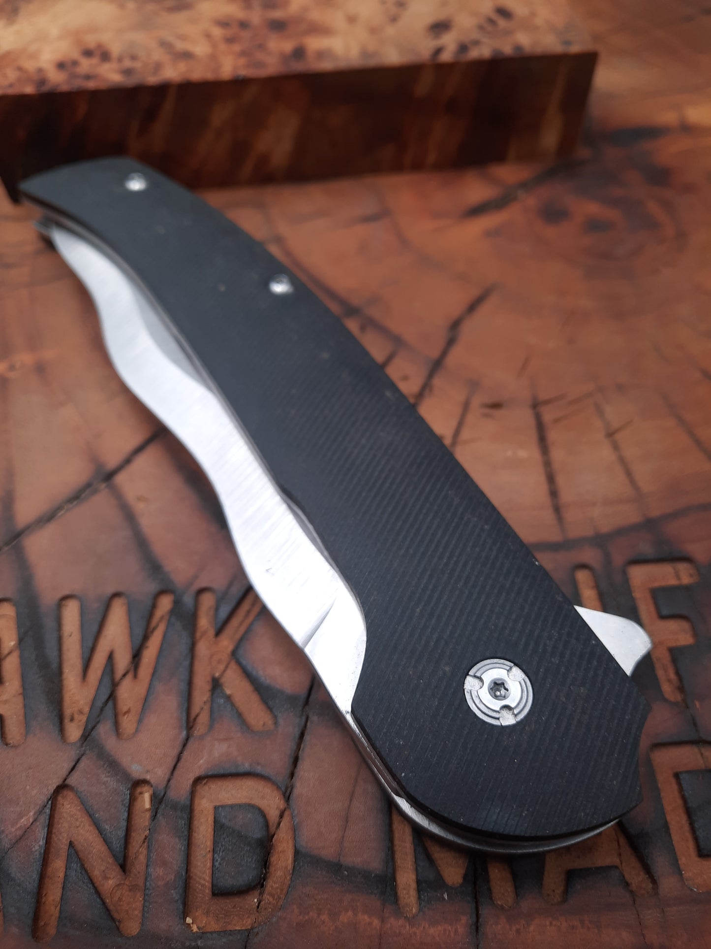 HAWK-1 XL KRIS LINERLOCK SPECIAL DESIGN POCKET KNIFE