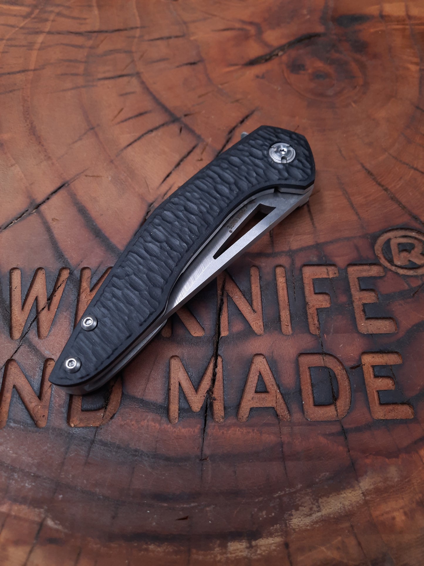 HAWK-3s N690 LinerLock Pocket Knife