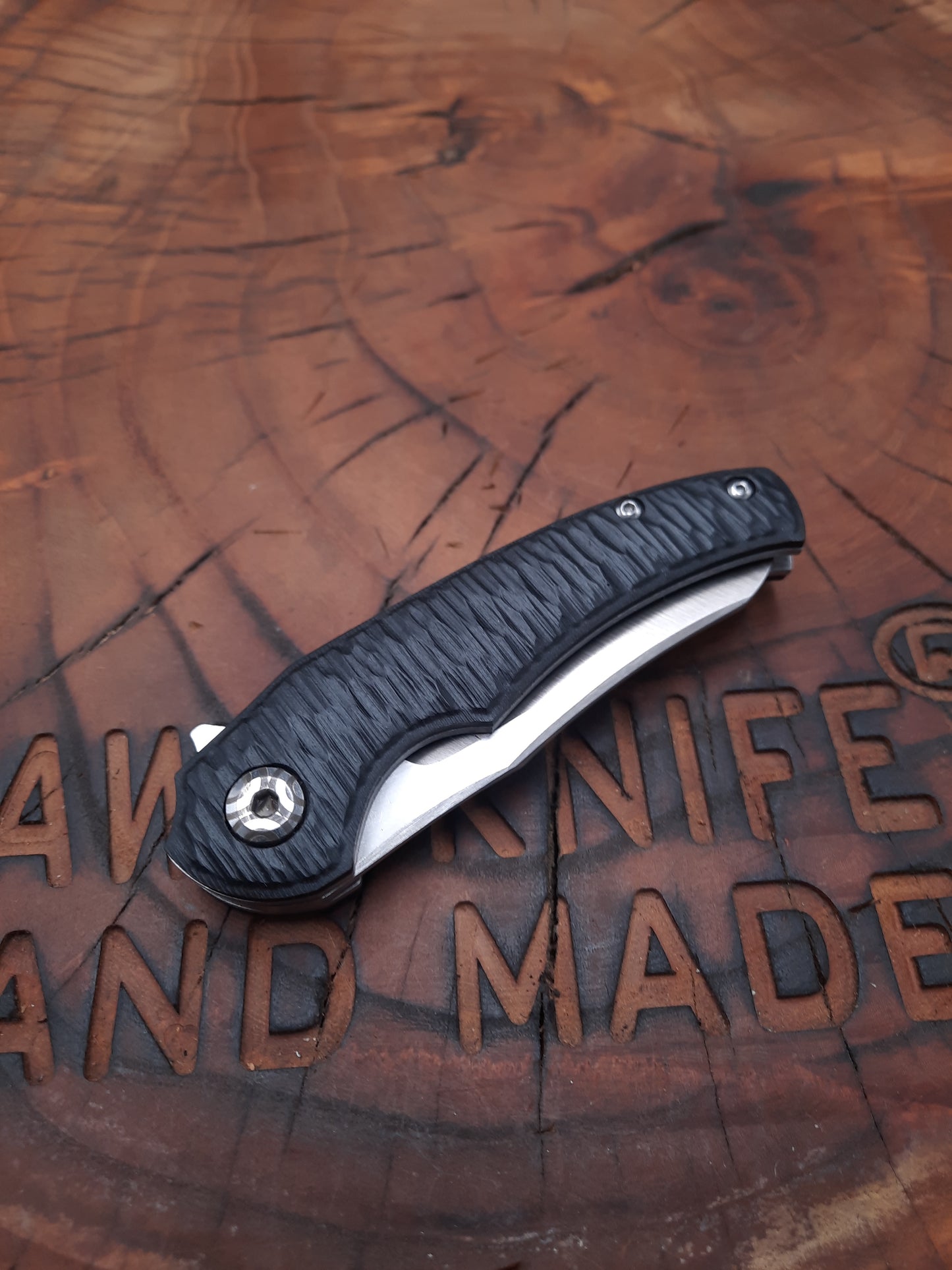 HAWK-5s N690 LINERLOCK Pocket Knife