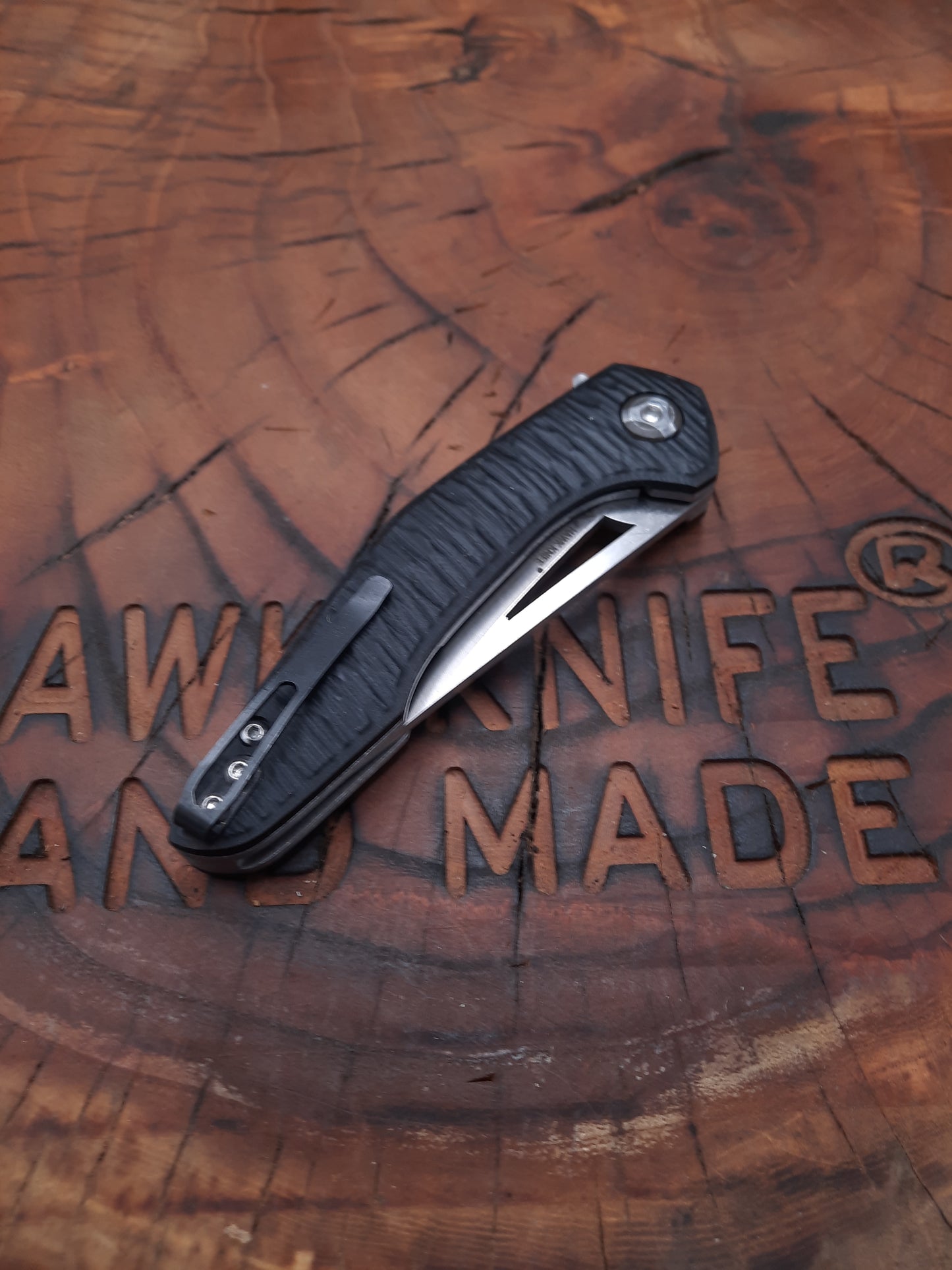 HAWK-3s N690 LinerLock Pocket Knife