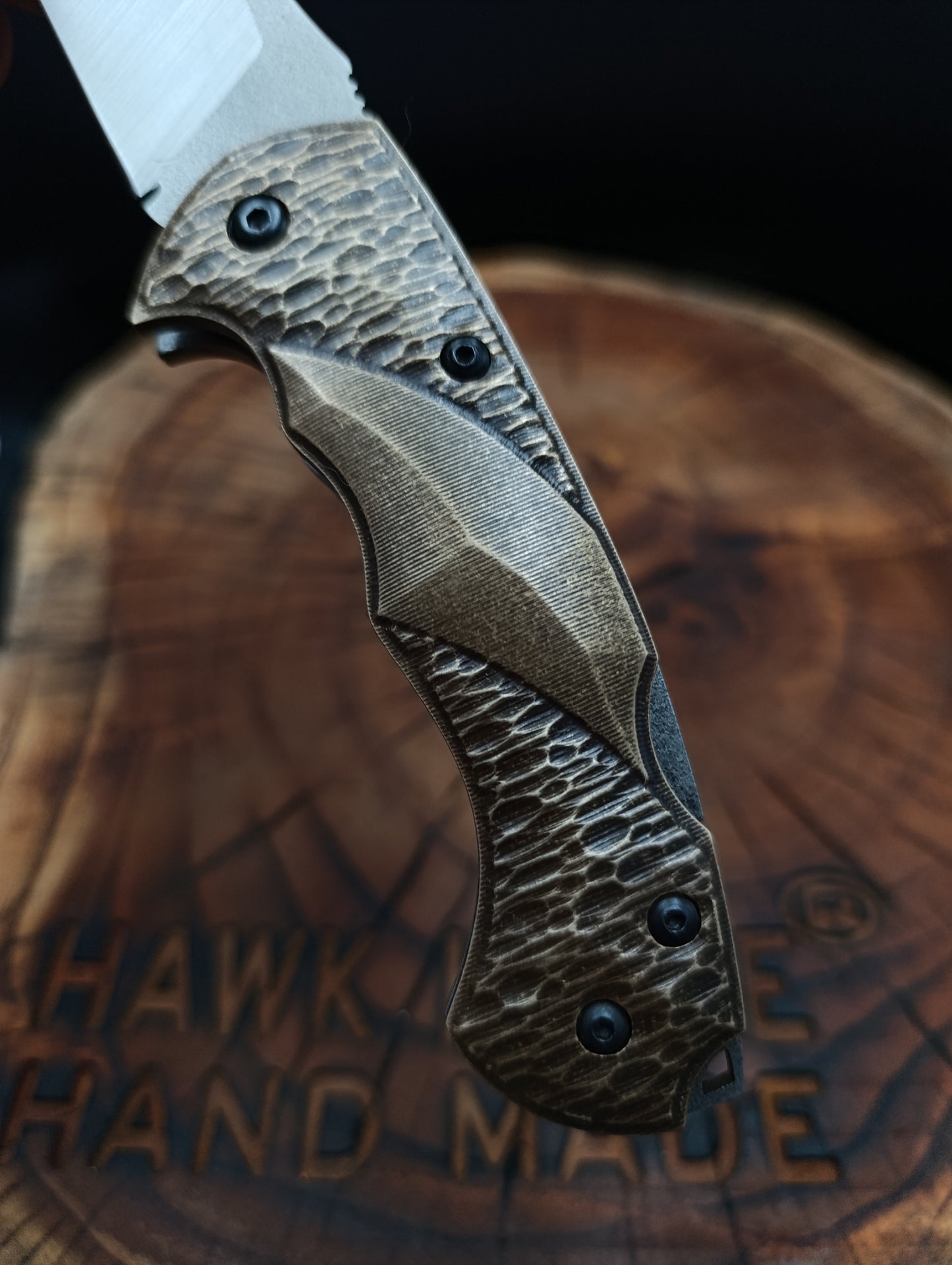 HAWK-4 GOLD Pocket Knife.