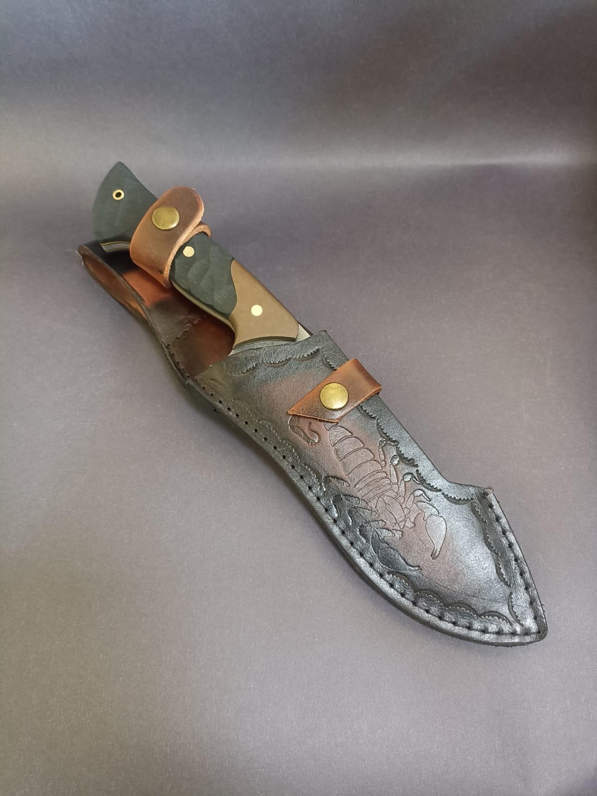 N690 OUTDOOR CAMPING - HUNTING KNIFE (MOD: TITANIC)